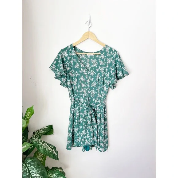 Bluivy Floral Romper Teal Green Flutter Sleeve Button Front Tie Waist Pockets L - Picture 3 of 7